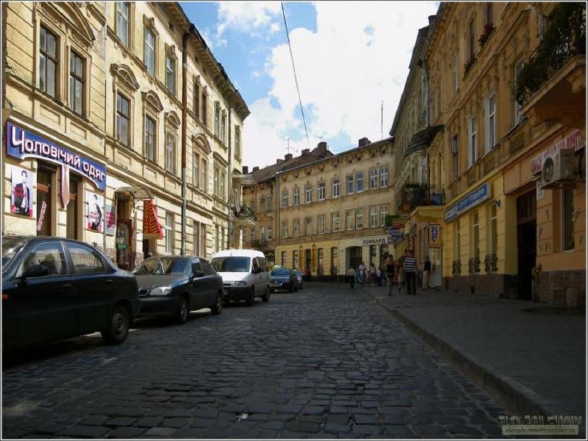 Апартаменти Для Пари В Центральній Частині Львова 外观 照片